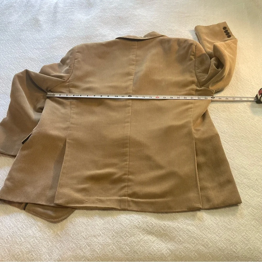 LaCrosse Men's Tan corduroy Sports Blazer‎  size 44 R Business Casual